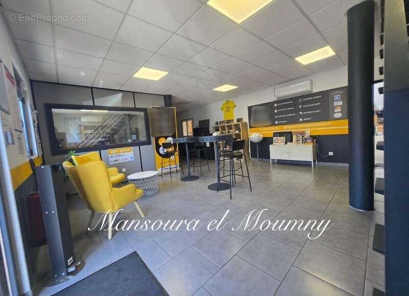Local commercial moderne et cles en main (37) - photo 3