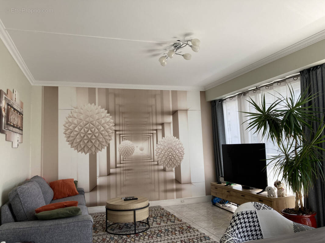 Appartement à SARCELLES