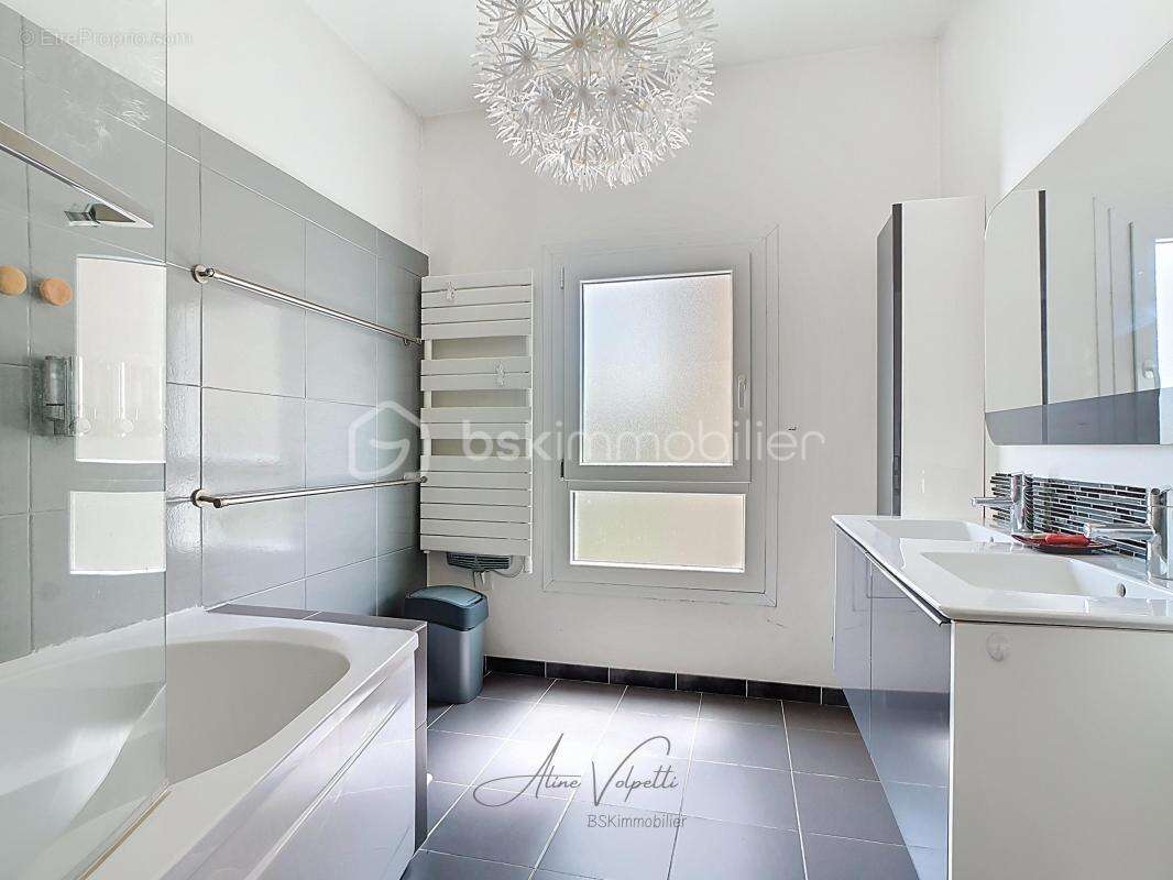 Maison à SAINT-GERMAIN-SUR-MORIN