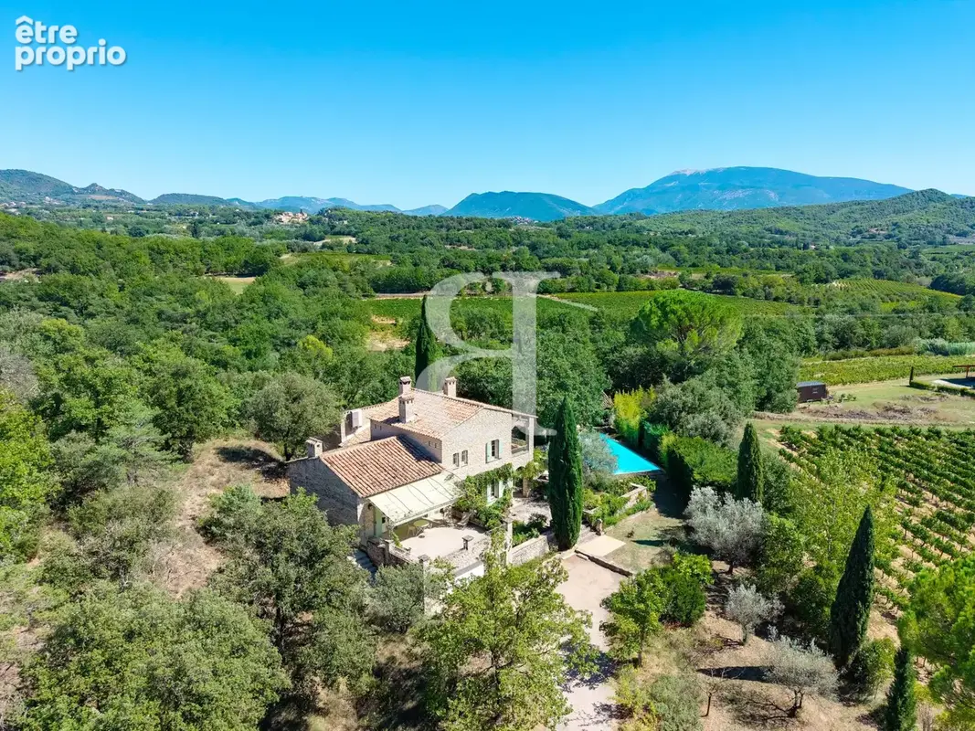 Maison à VAISON-LA-ROMAINE