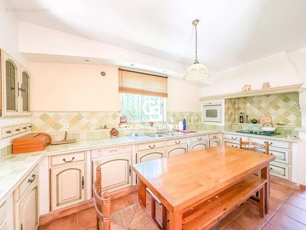 Villa de plain pied Le Cap Brun - 83 000 Toulon - photo 32