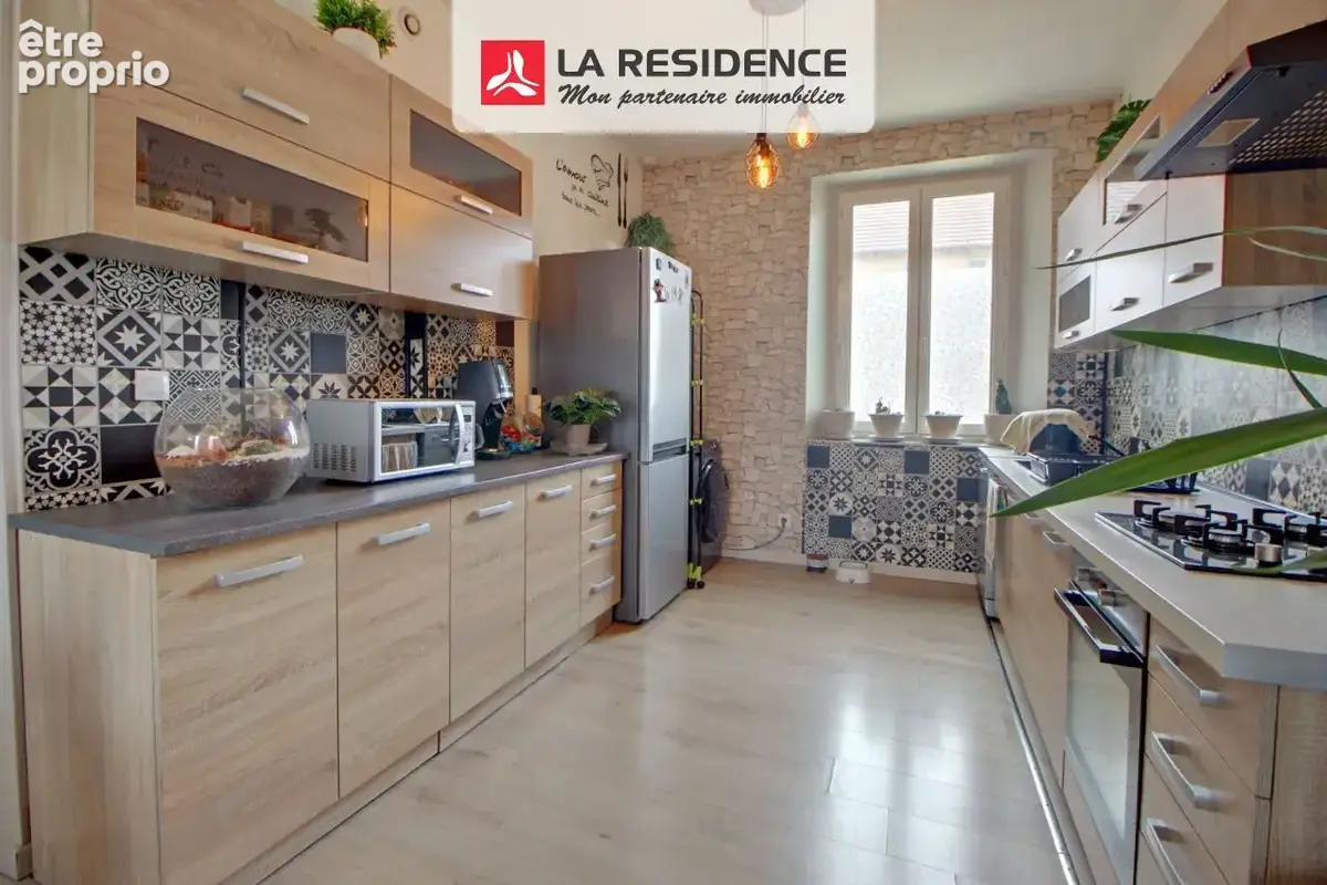 Appartement 8 pièces 141 m² à vendre à Gaillon (27600) - photo 1