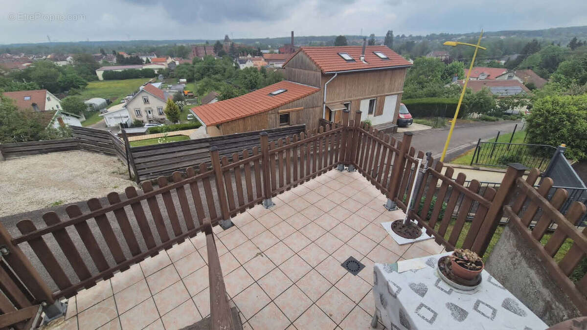 Maison à VINCEY