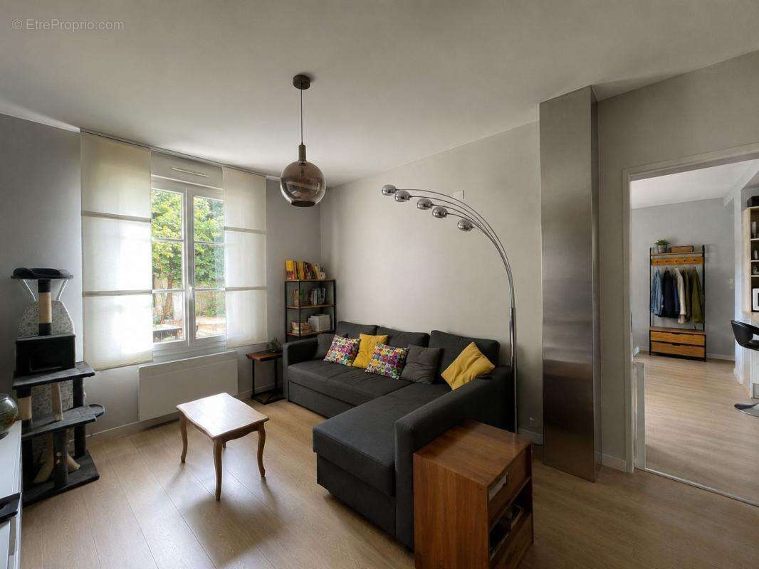 Maison à vendre à proximité de Montreuil aux Lions - photo 6