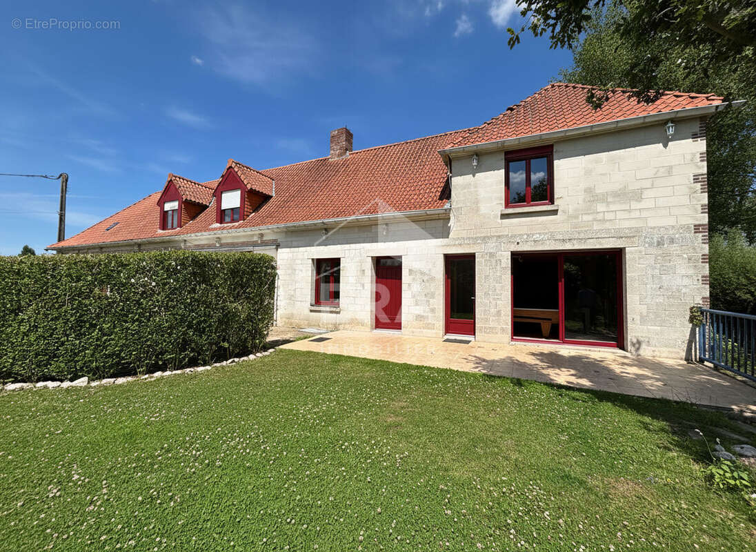 Maison à LICQUES