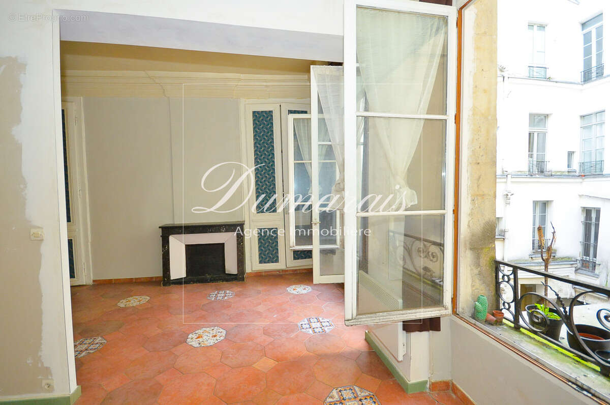 Appartement à PARIS-4E