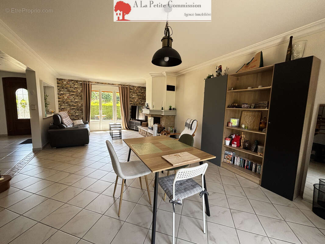 Nogent-le-phaye   maison familiale 5 chambres - photo 2