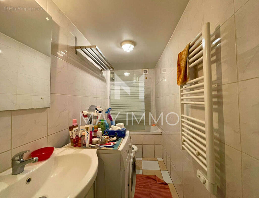 Maison à VAIRES-SUR-MARNE