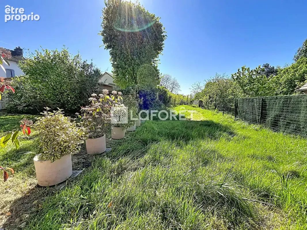Laforêt Luzarches - Exclusivité - Maison familiale de caractère avec jardin - Saint Martin Du Tertre 5 pièce(s) - photo 12