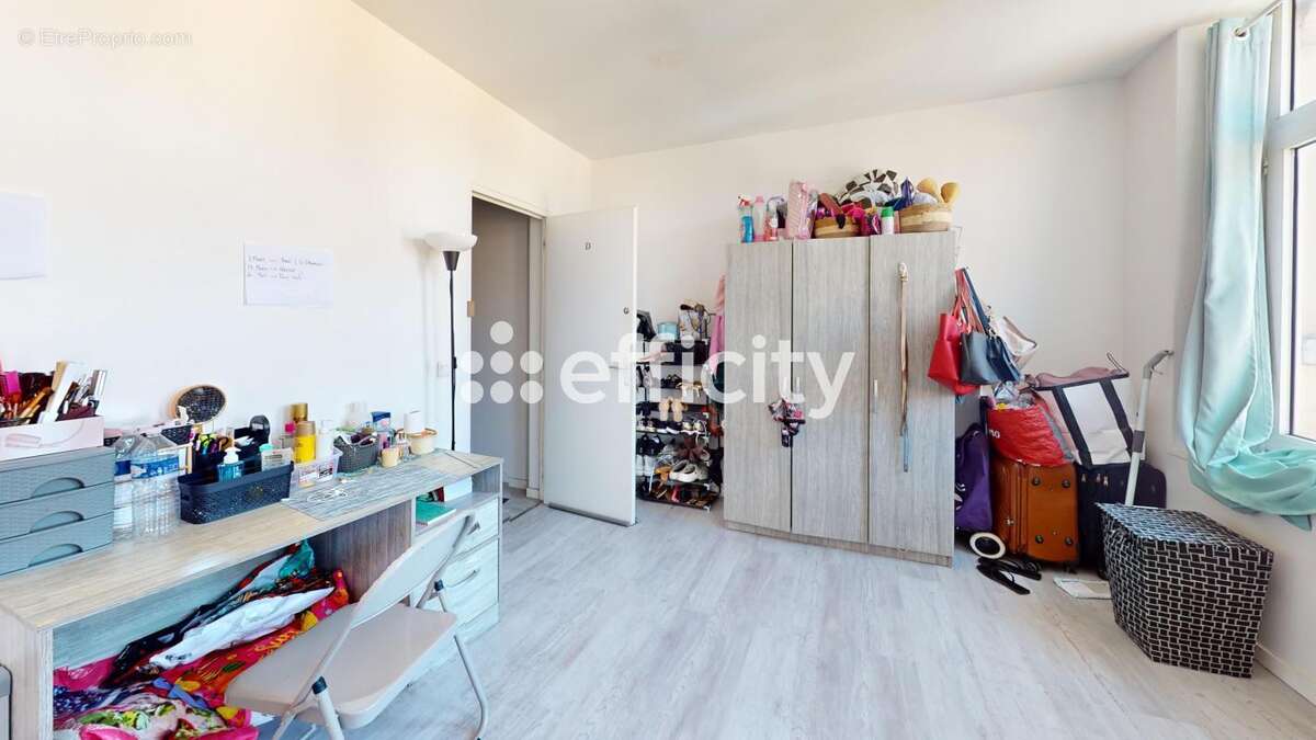 Appartement 937 m² à Roubaix  - photo 10