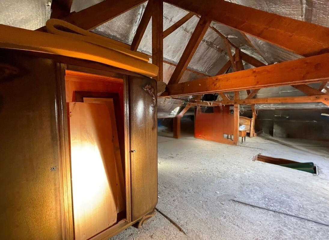 Maison à MINIAC-MORVAN