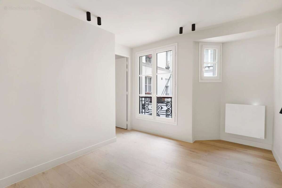 Appartement à PARIS-4E