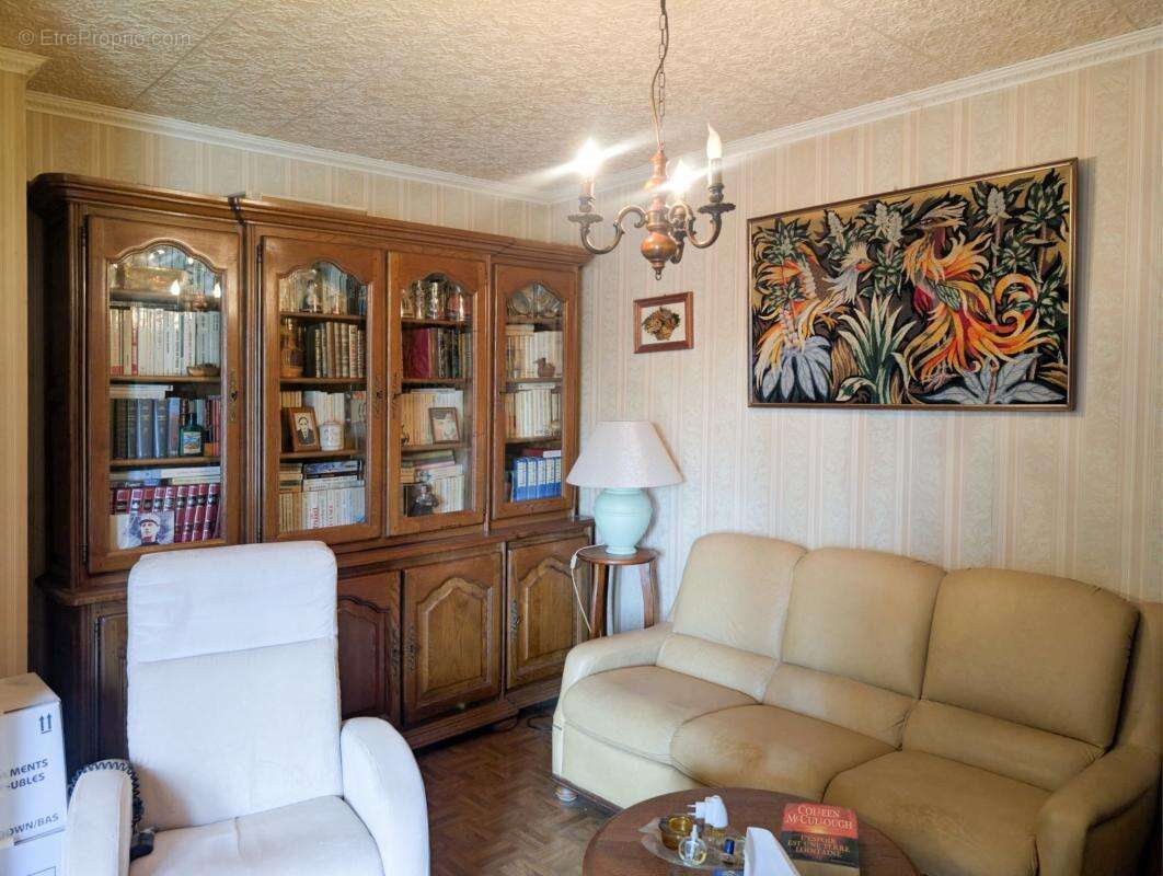 Appartement à AULNAY-SOUS-BOIS