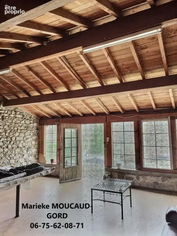 Maison en pierre rénovée de 150 m²  4 chambres dépendances  terrain clos  1489m² - photo 15