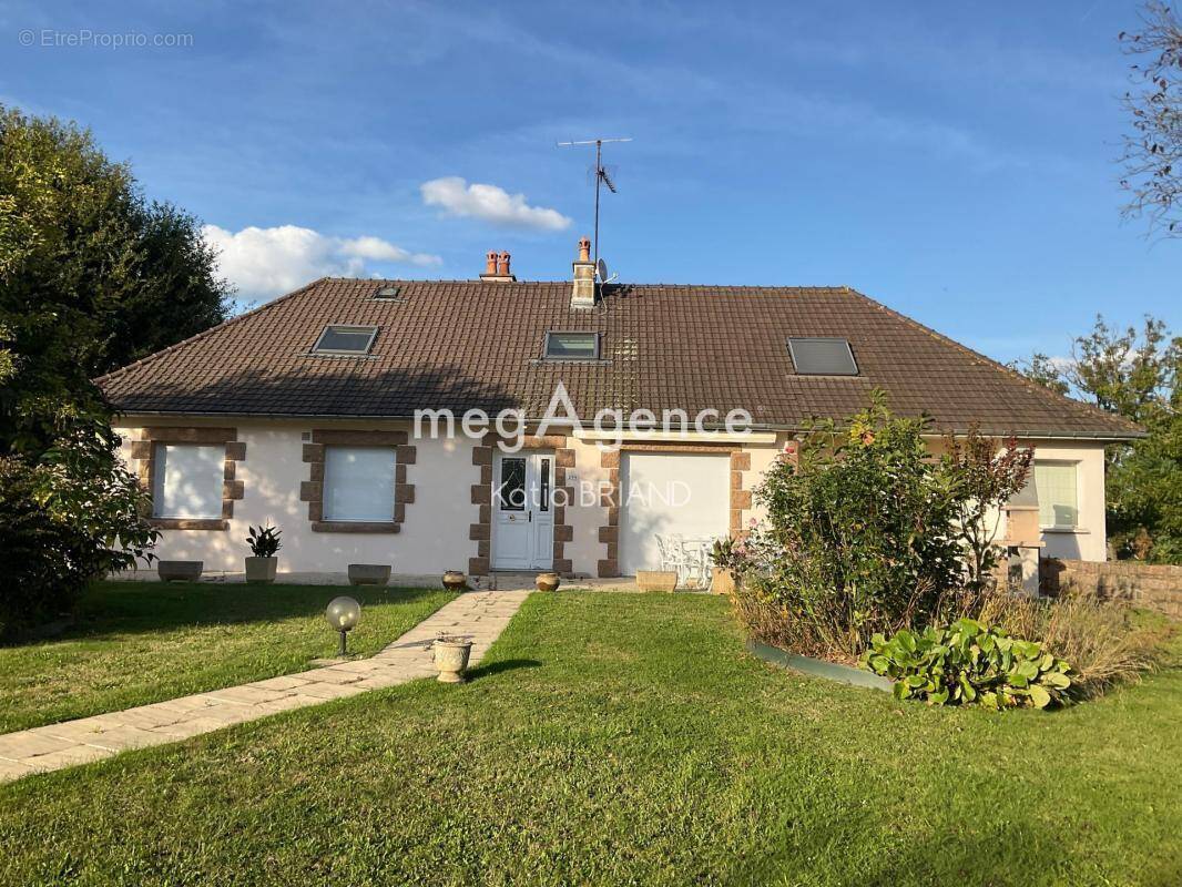 Maison à LAVAL