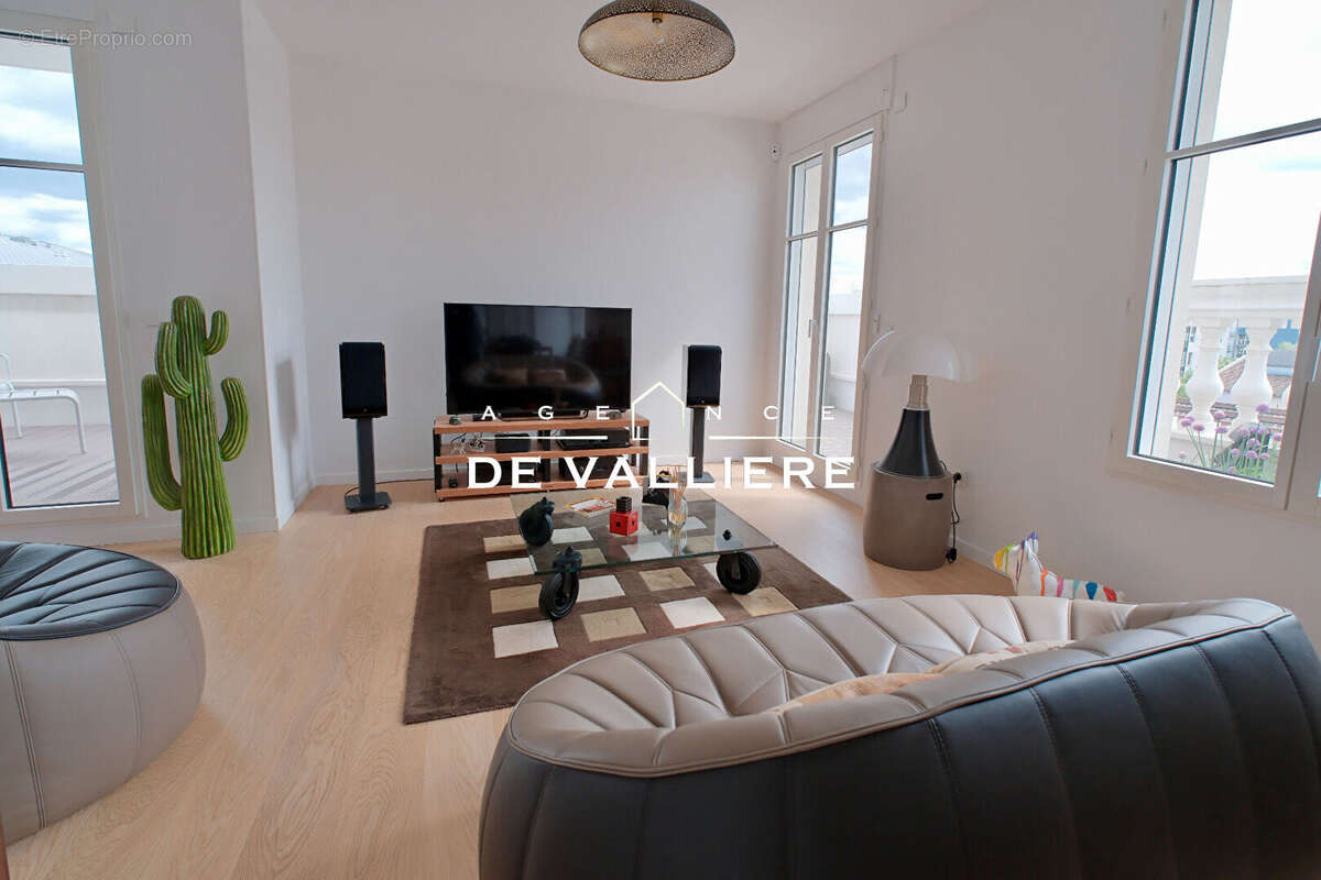 Appartement à PUTEAUX