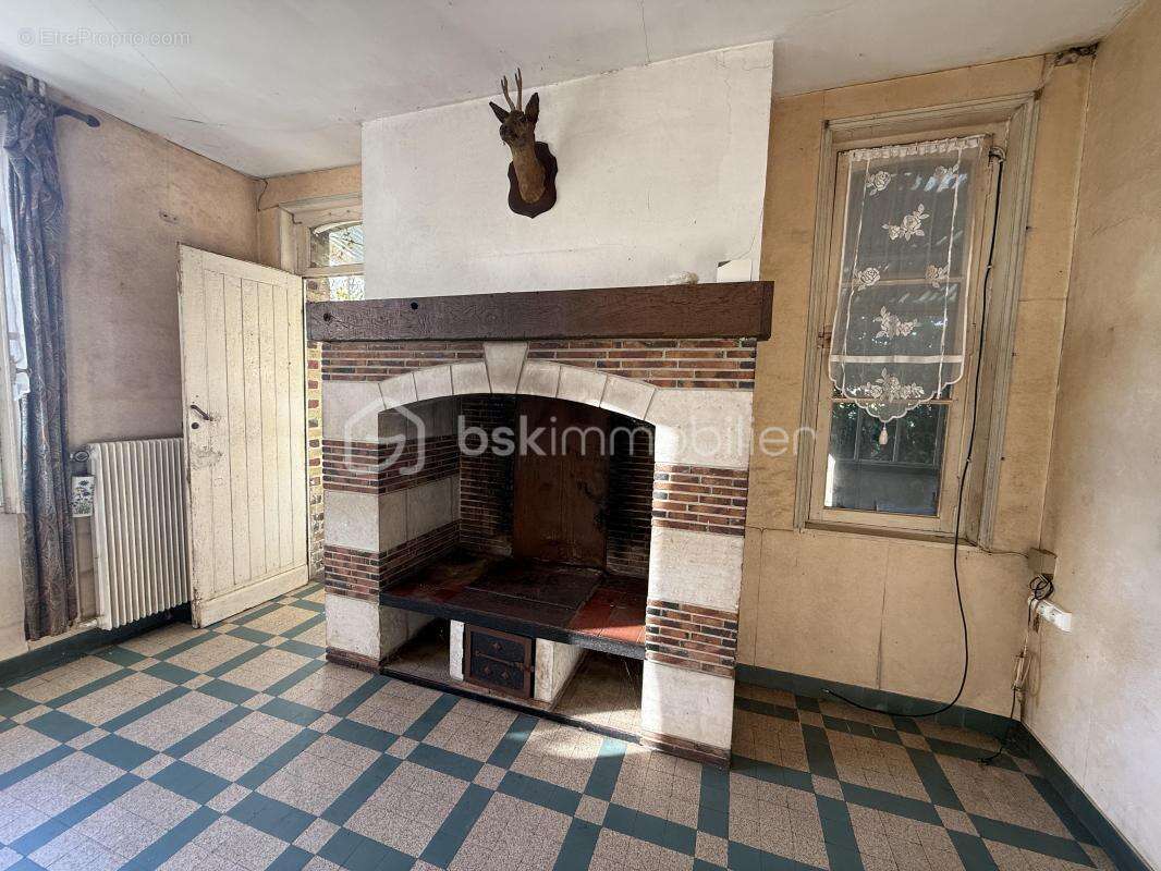 Maison à PONT-L&#039;EVEQUE