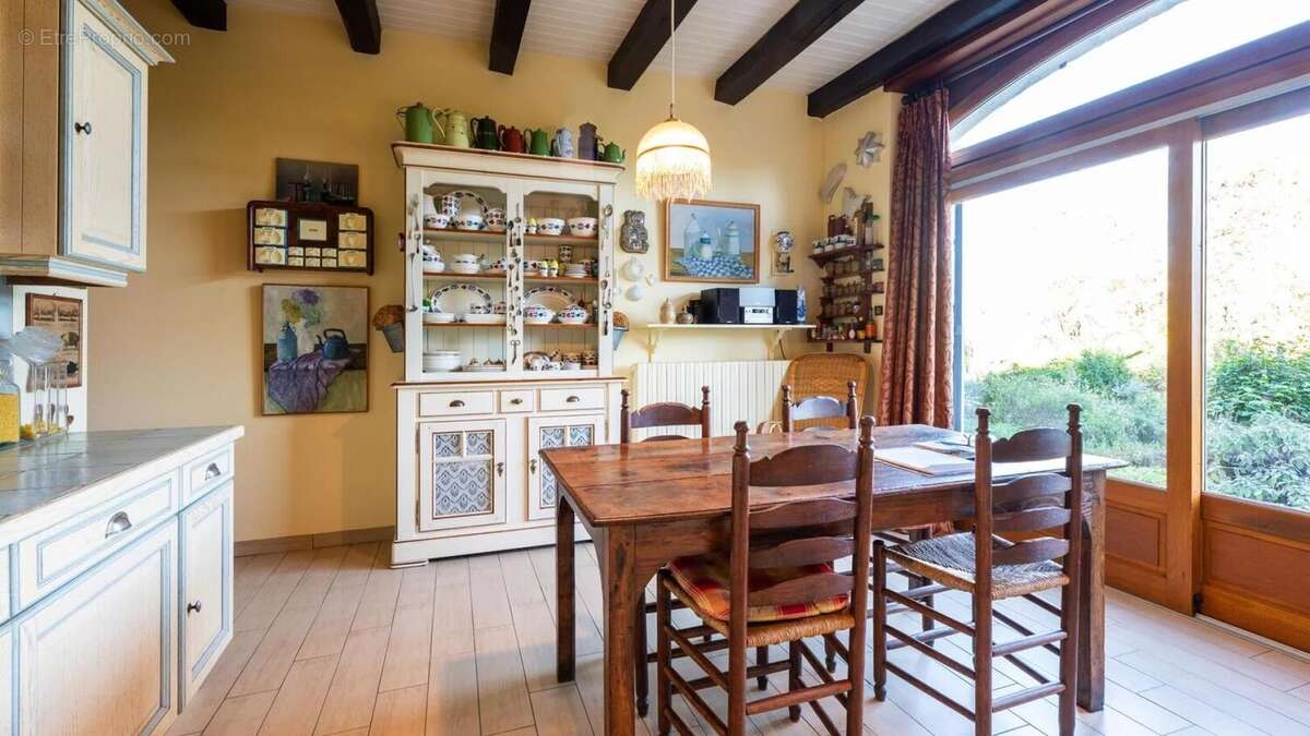 Maison à PUY-L&#039;EVEQUE