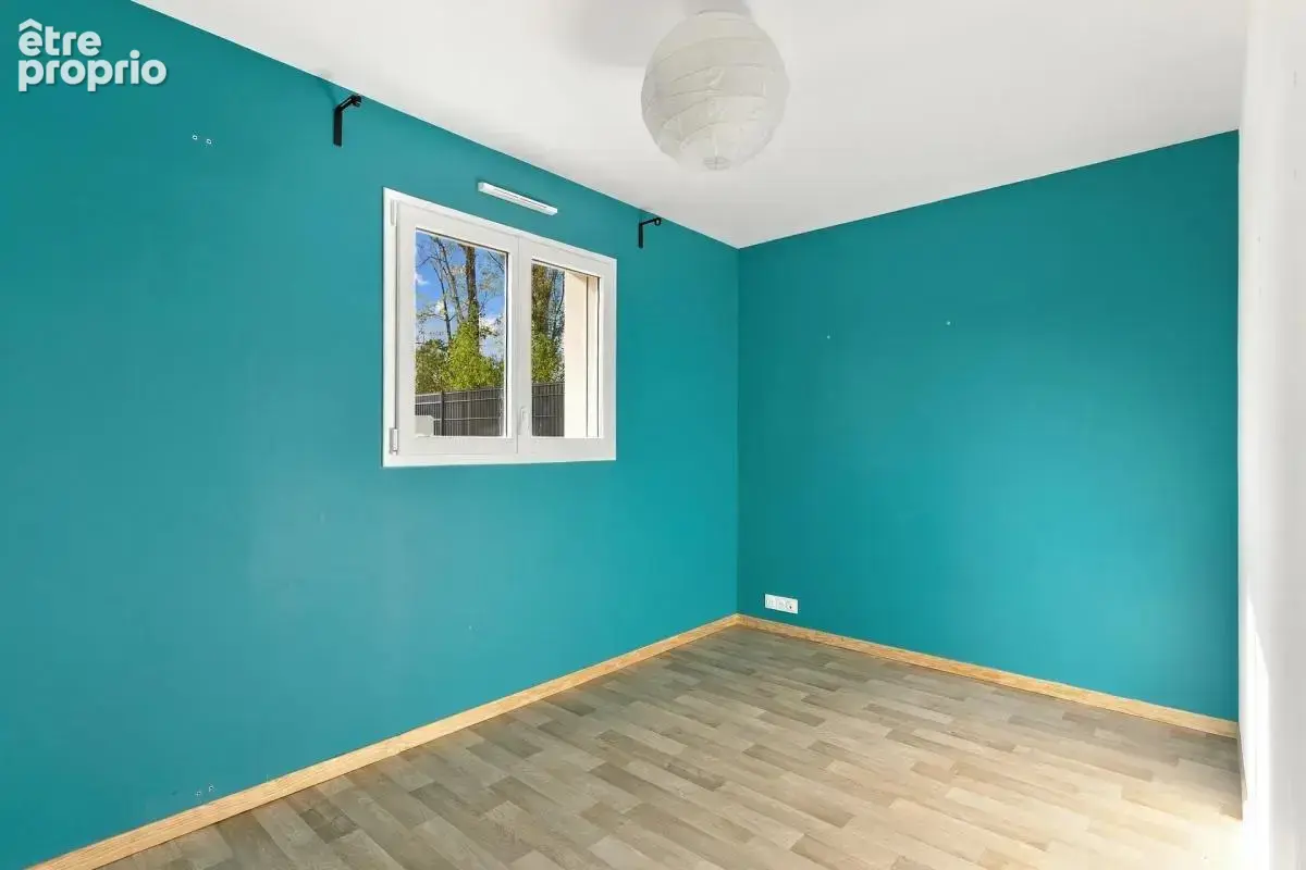 Maison de 6 pièces de 125 m² à Saint-Julien-de-Concelles - photo 8