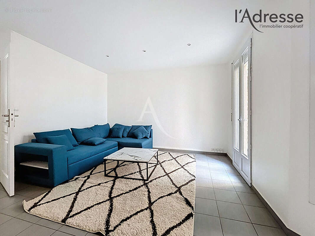 Appartement à SURESNES