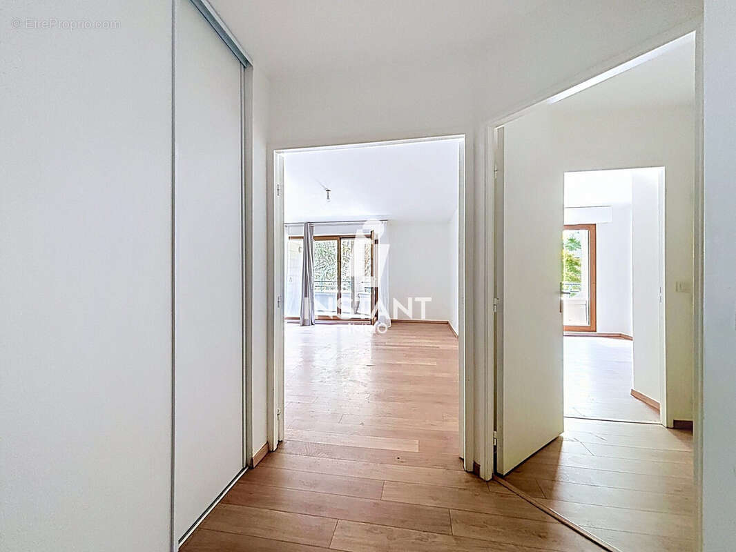 Appartement 55 m² à Charenton-Le-Pont  - photo 6