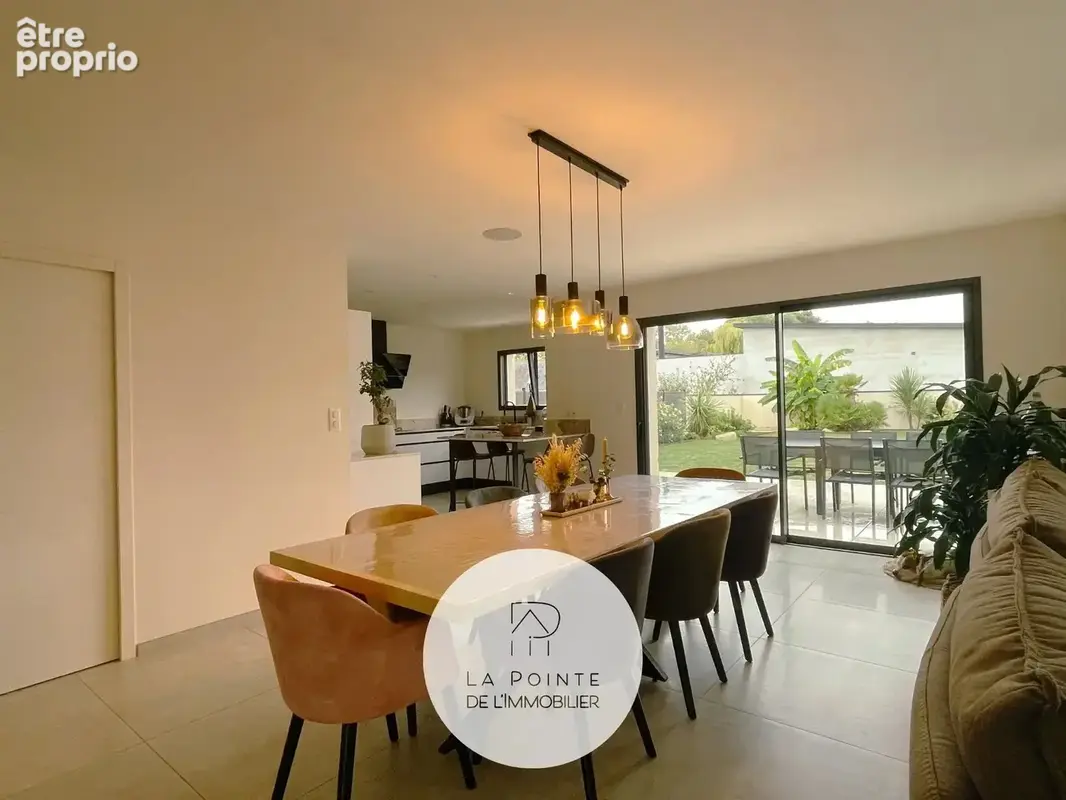 Contemporaine • lumineuse • plain-pied • 4 chambres • spa - photo 5