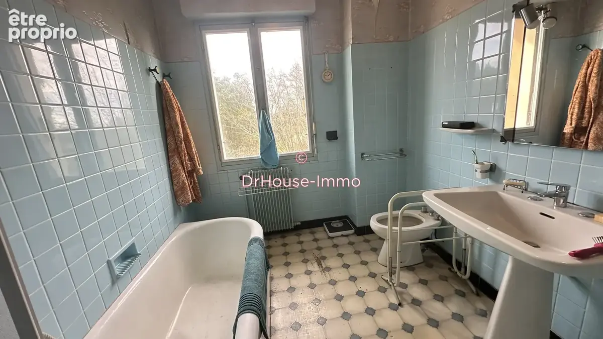 Maison 11 pièces 266 m² à vendre à Castelnau-De-Medoc (33480) - photo 32