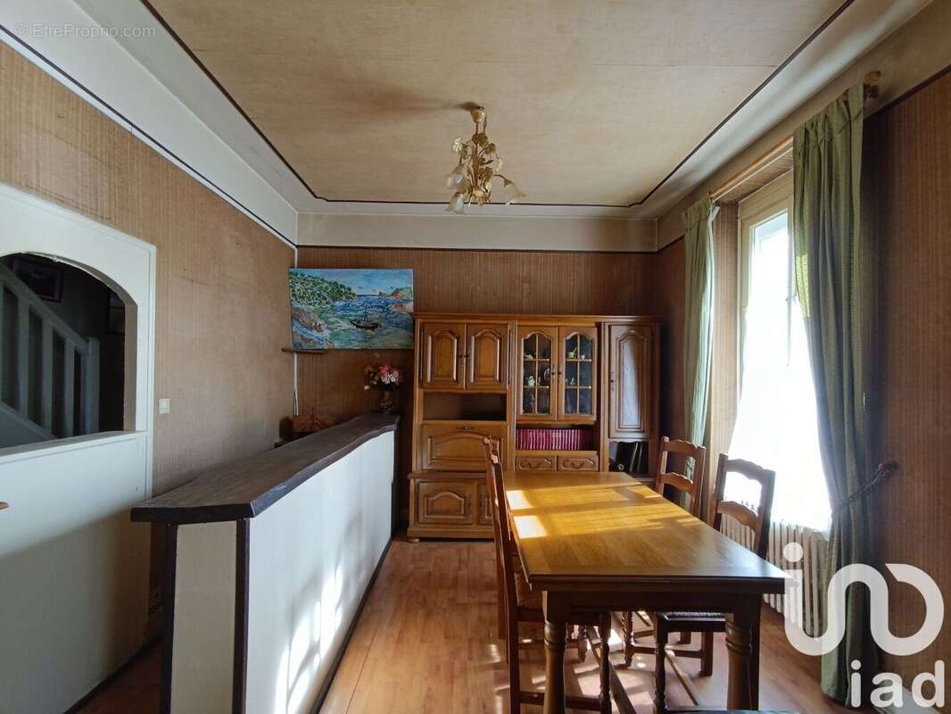 Photo 4 - Maison à CHENY