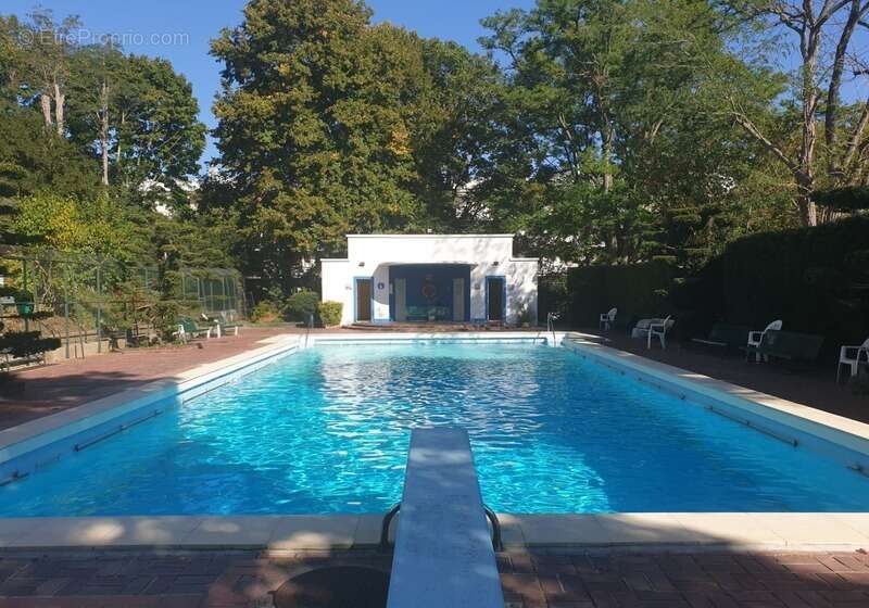 Appartement à BOUGIVAL