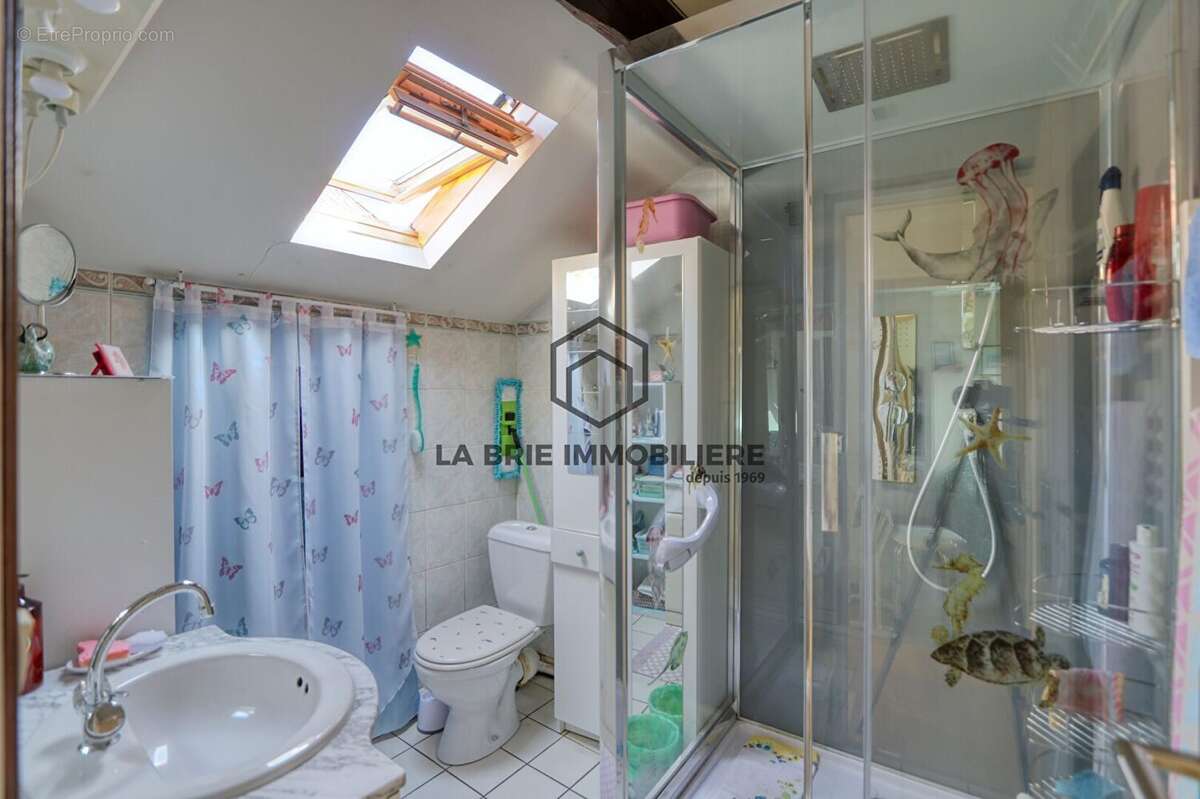 Maison 54 m² à Villecresnes  - photo 9