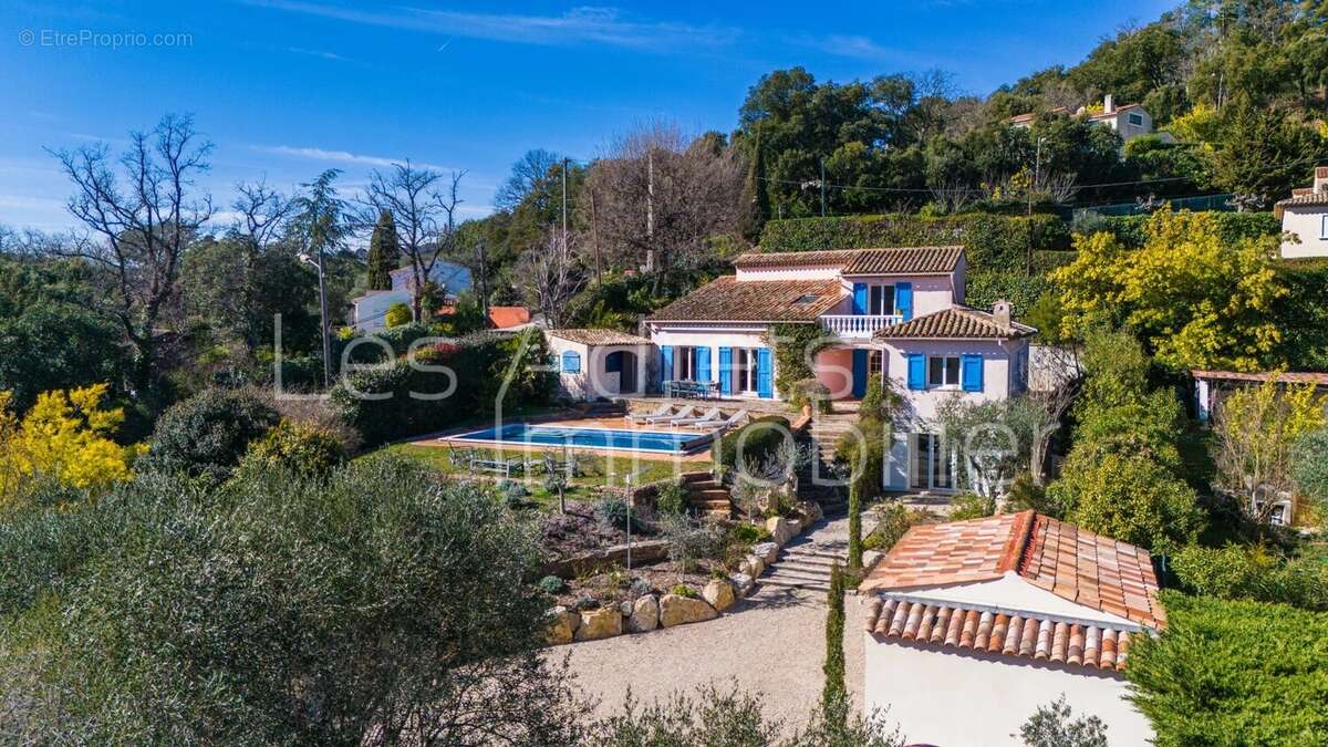 Maison à LES ADRETS-DE-L'ESTEREL