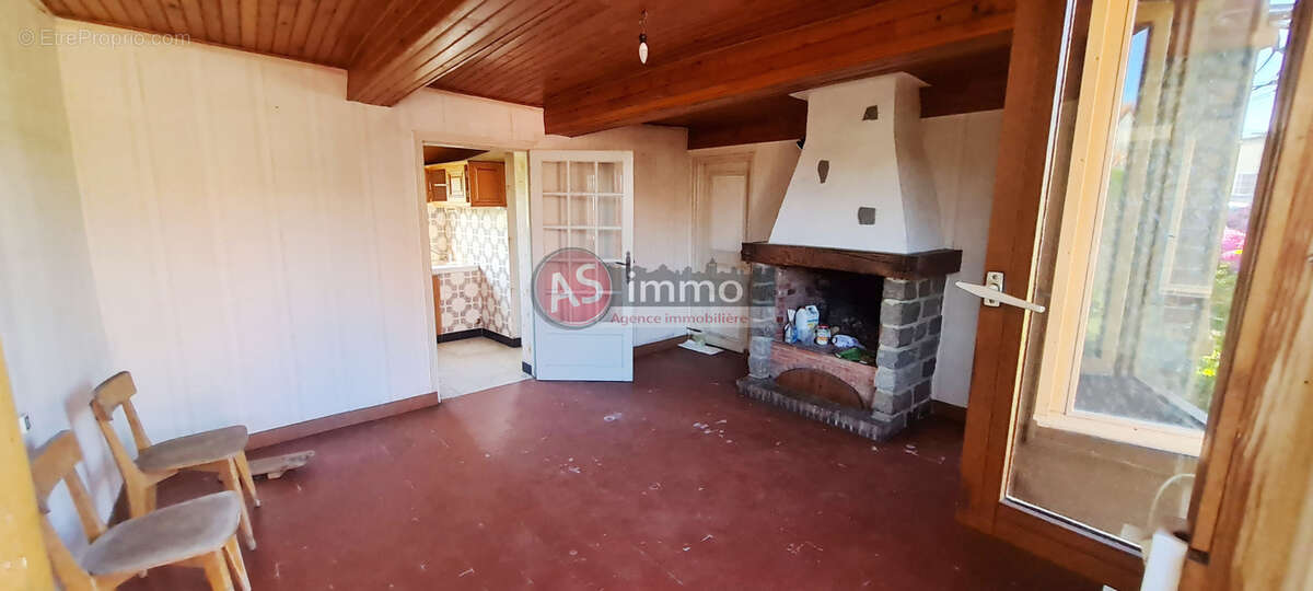 Maison à ENVERMEU