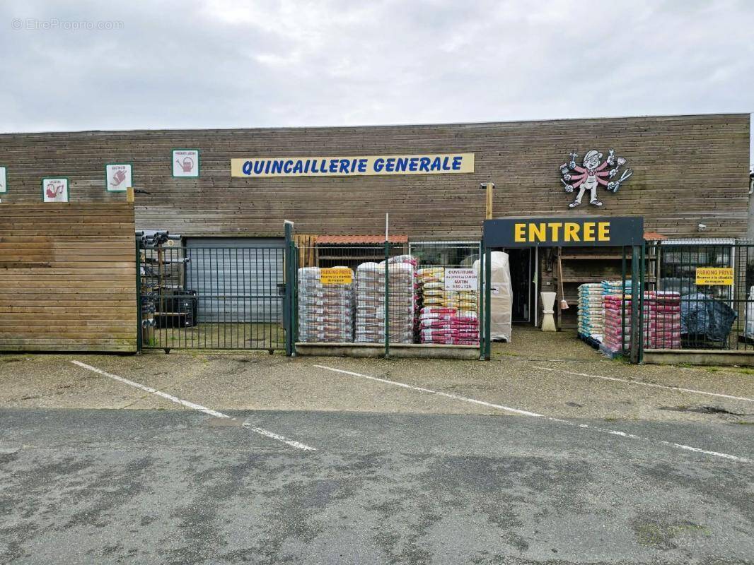 Commerce à SOULAC-SUR-MER