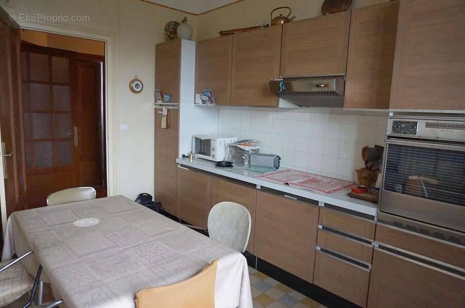 Maison à PARAY-LE-MONIAL