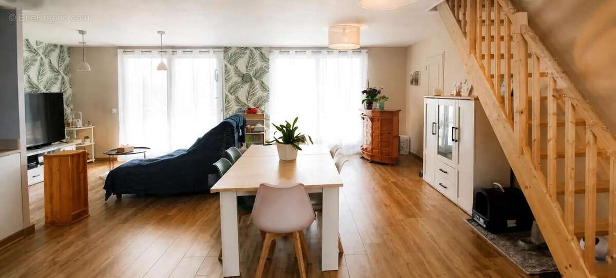 Maison familiale de 120 m² sur une parcelle de 800 m2 - photo 2