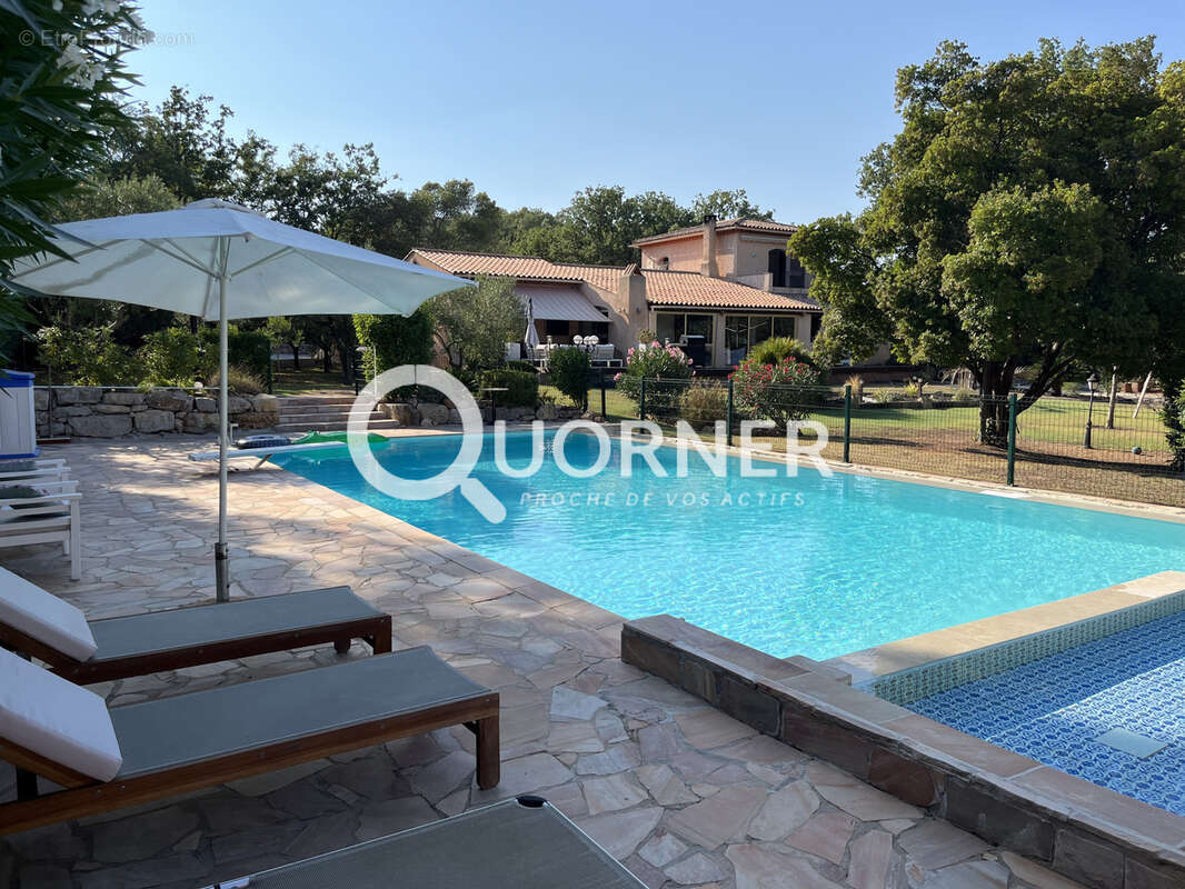 Maison à FREJUS