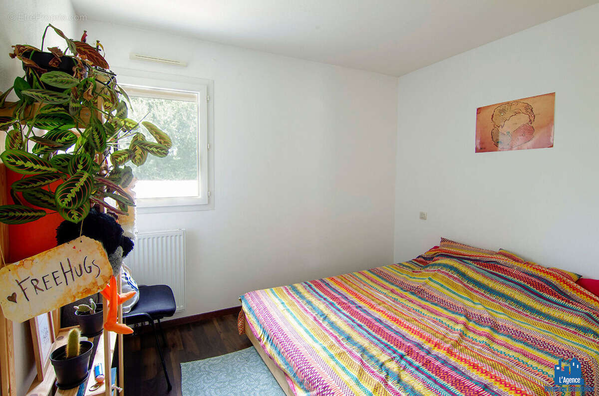 Maison à VILLENAVE-D'ORNON