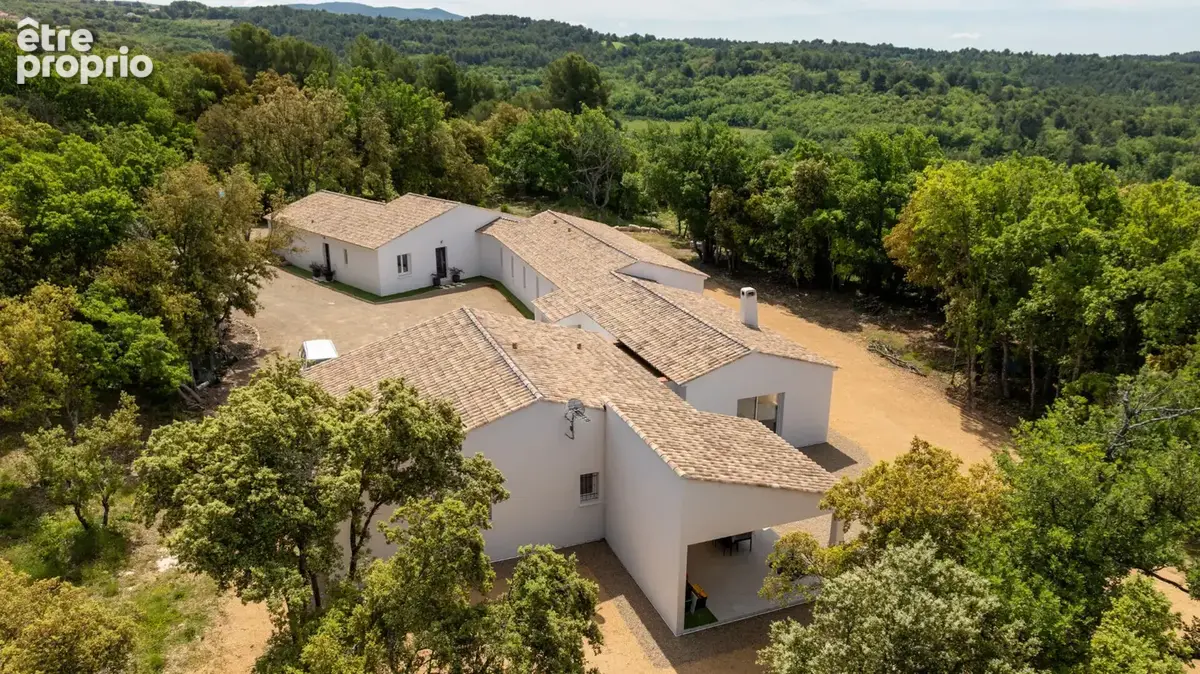 Maison à BAUDINARD-SUR-VERDON