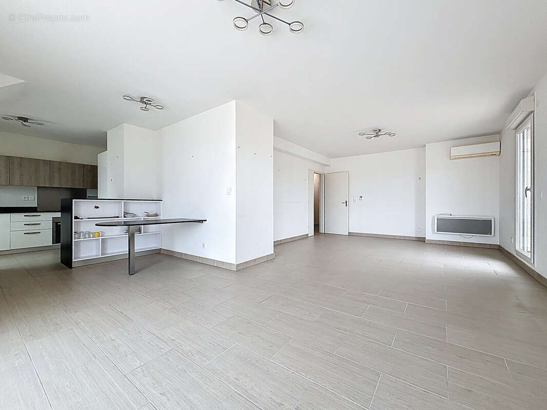 Appartement à MARSEILLE-10E