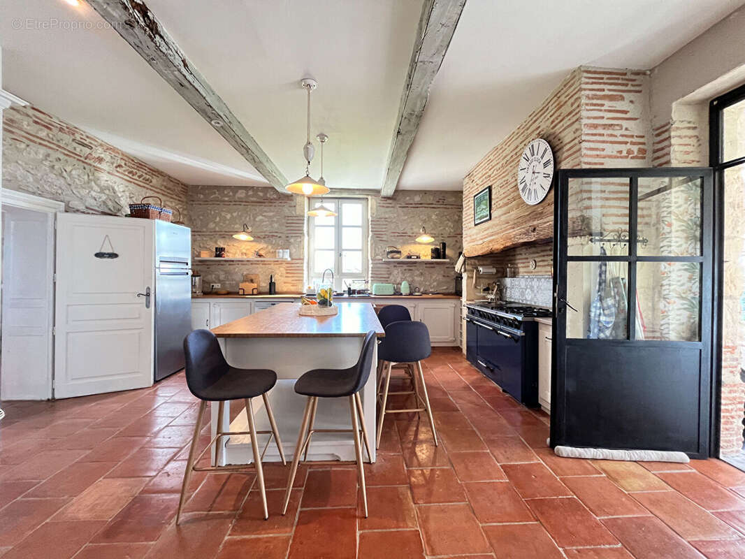Maison à VILLENEUVE-SUR-LOT