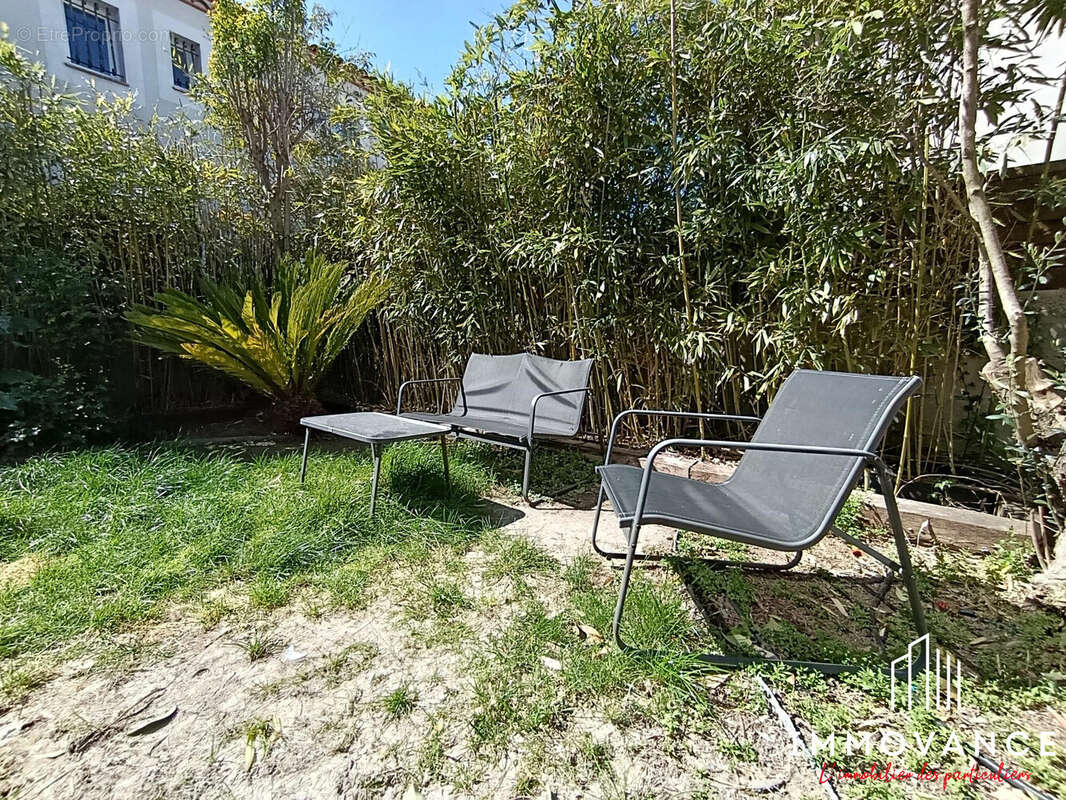 Maison à GALLARGUES-LE-MONTUEUX