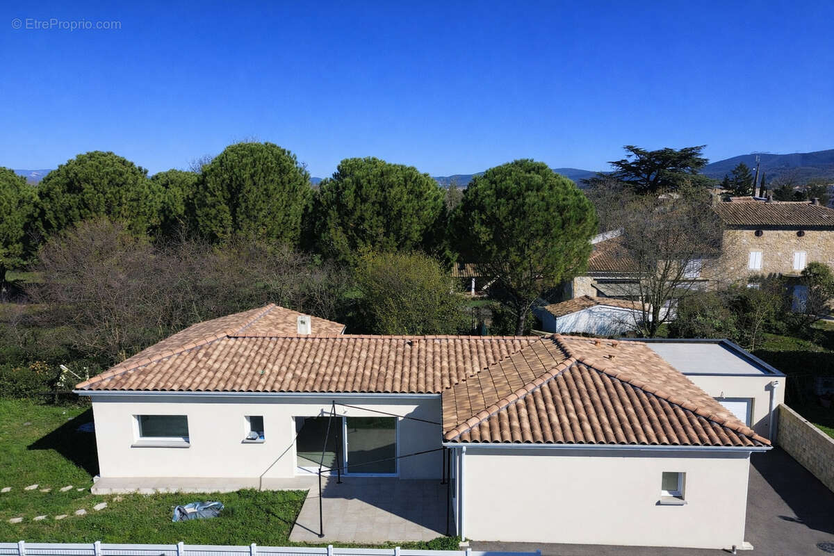 Maison à LA COUCOURDE