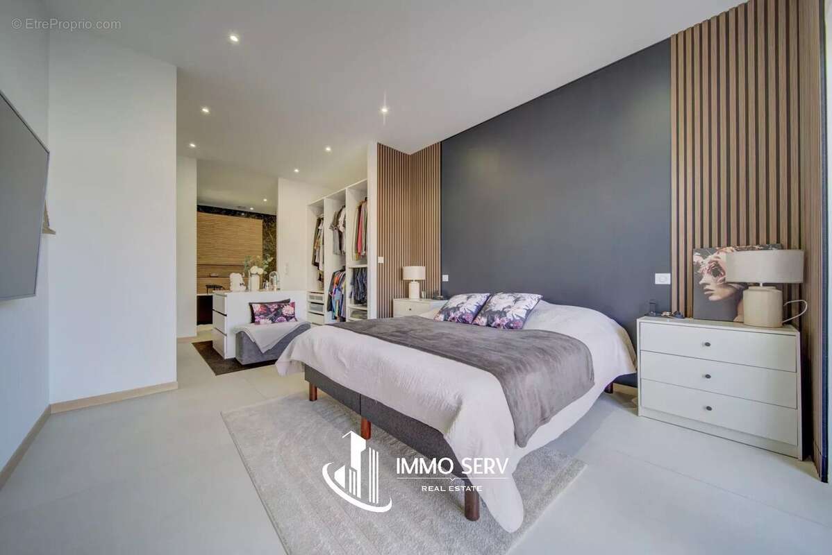 Maison à HUSSIGNY-GODBRANGE