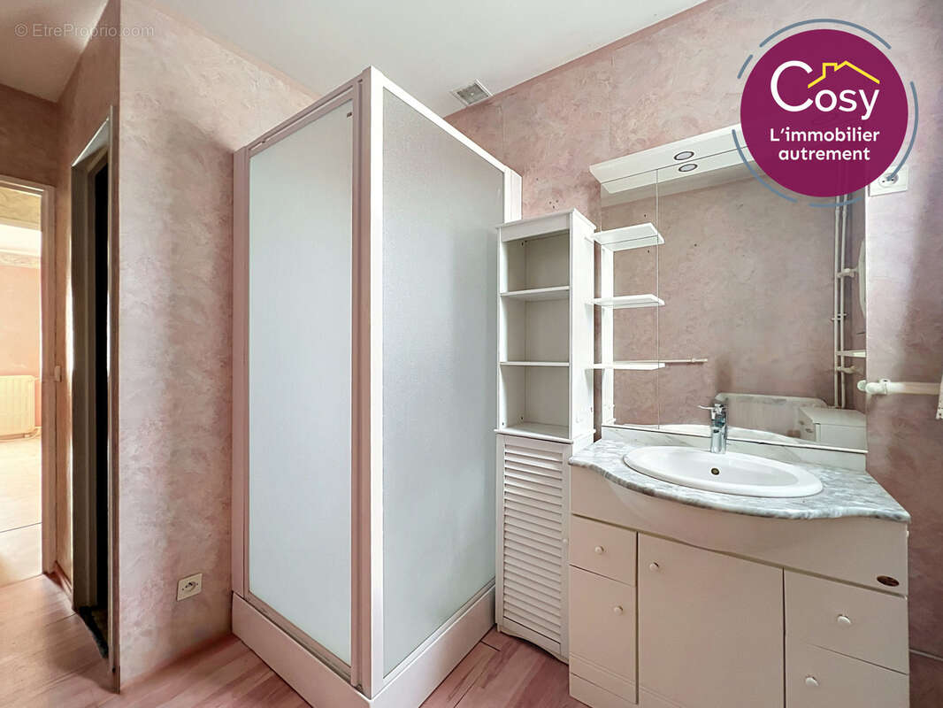 Plain pied, deux chambres, garage limitrophe soissons. - photo 5