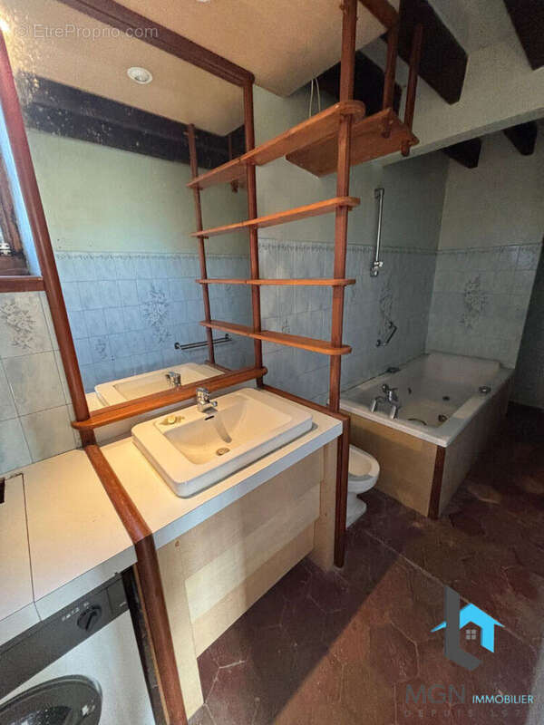 Maison à SERAZEREUX