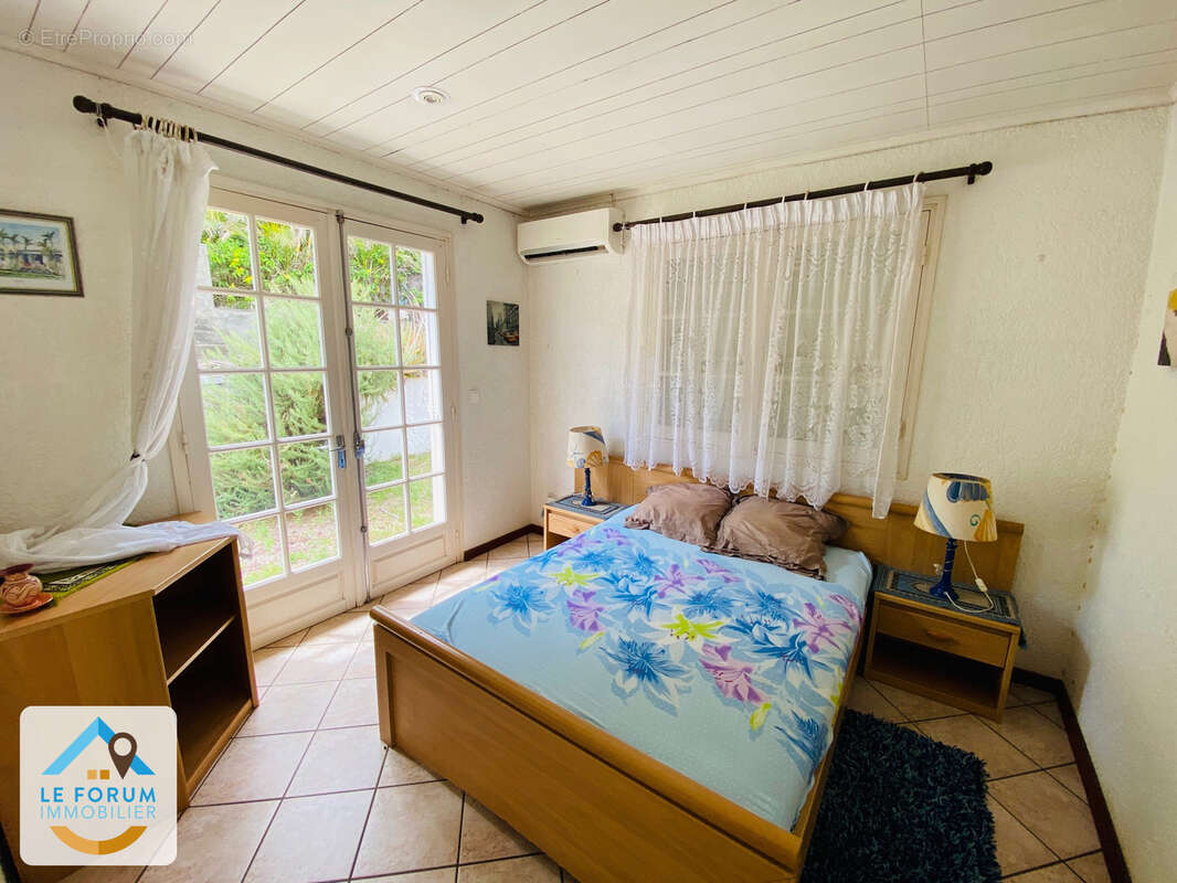 Saint pierre 97410 - villa f4 en parfait etat + piscine - emplacement de choix - photo 6