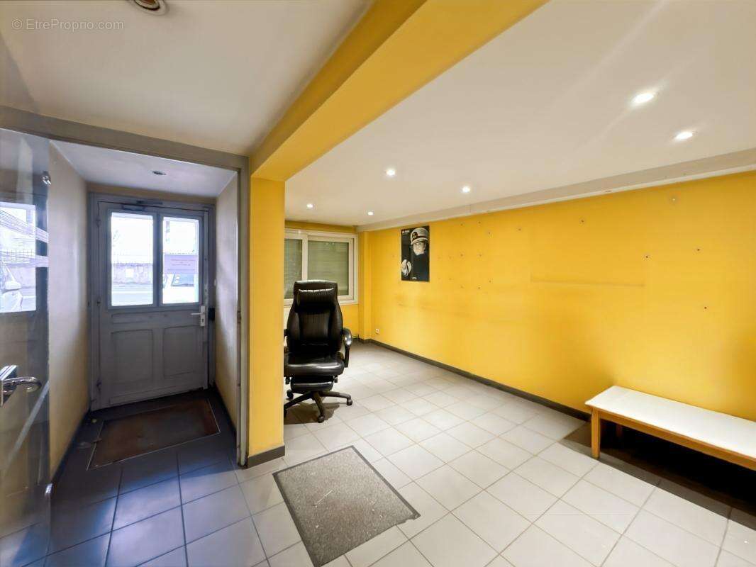 Maison à COULOUNIEIX-CHAMIERS