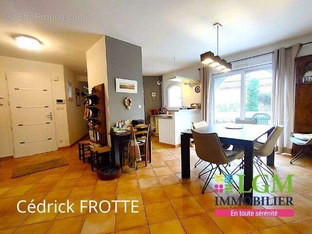 Maison à MONTBOUCHER-SUR-JABRON