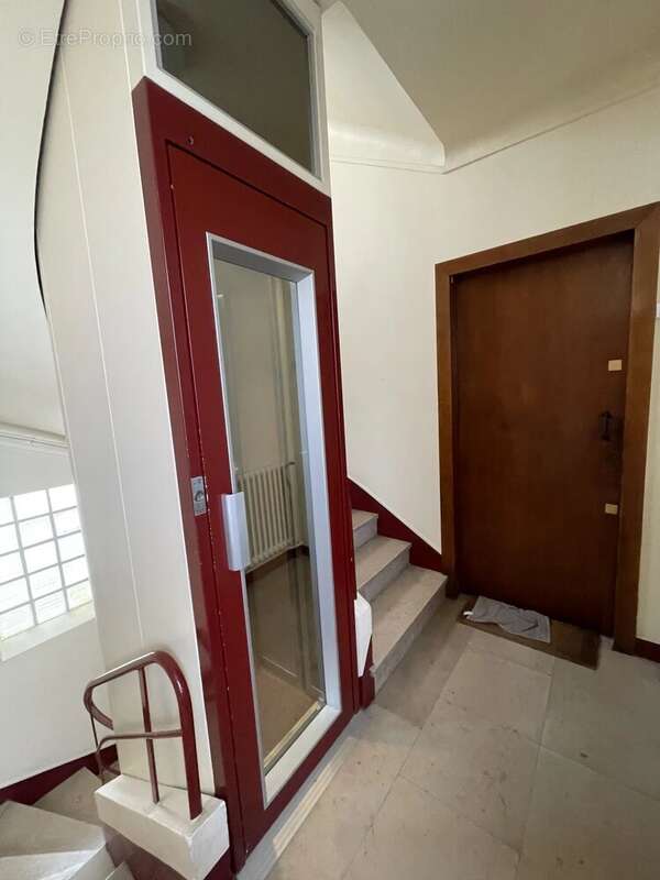 Appartement à COLOMBES