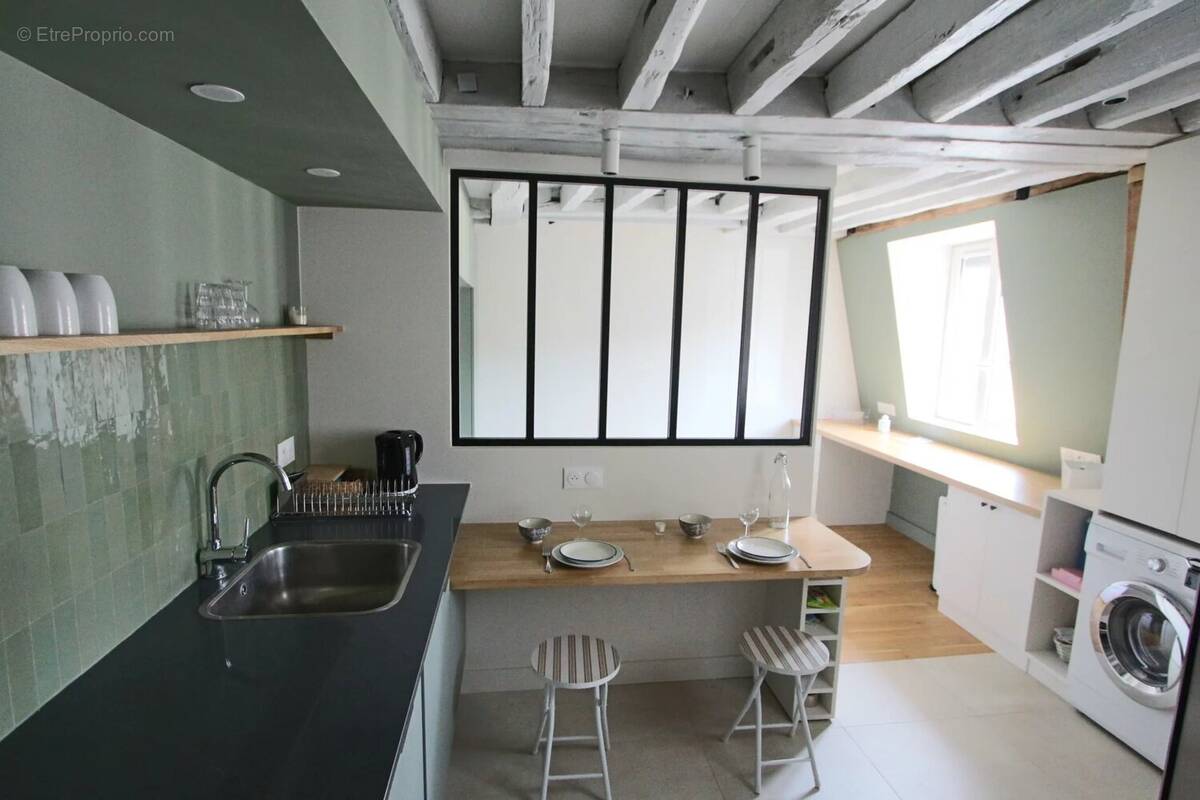 Appartement à PARIS-6E
